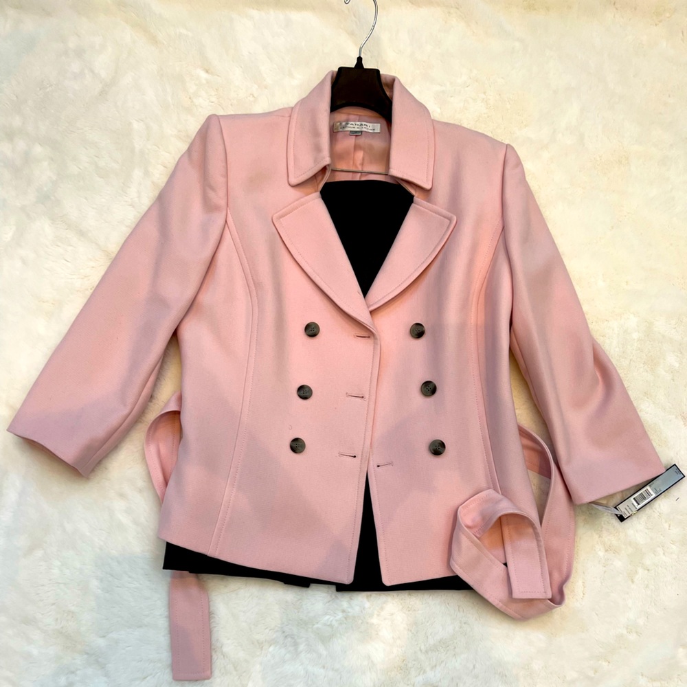 Brand new - never worn Tahari ASL 2-piece skirt and jacket